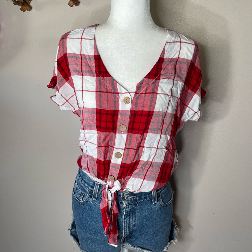 Universal Thread Crop Top Plaid V-Neck Front Twist Tie Cap Sleeve